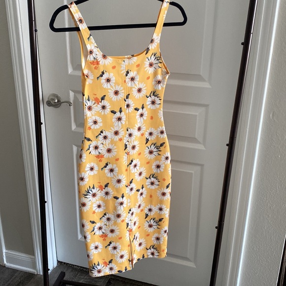ZARA Yellow Daisy Floral Bodycon Midi Dress sz S - Picture 3 of 5